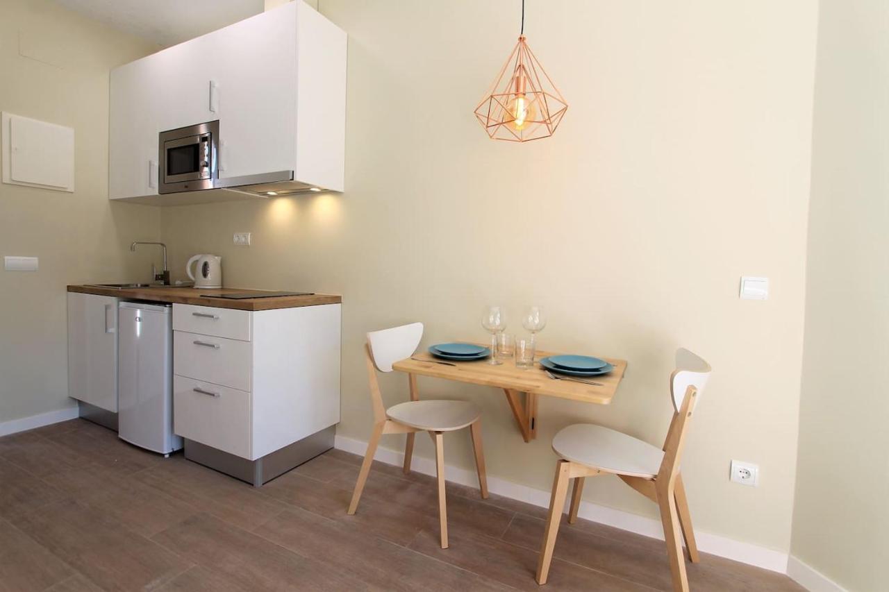 Petit Bijou - Beach Apartment III 카스테데펠스 외부 사진
