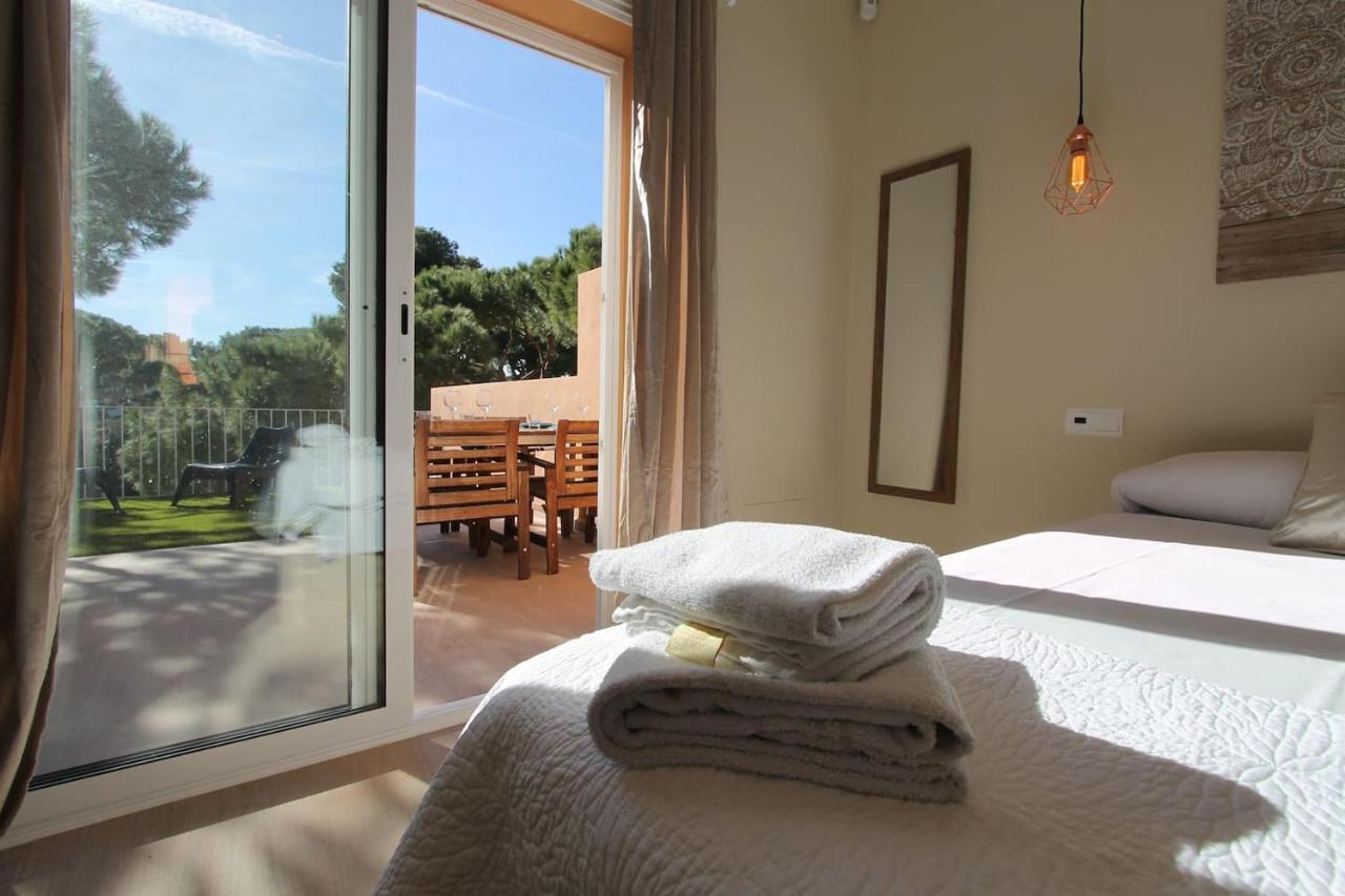 Petit Bijou - Beach Apartment III 카스테데펠스 외부 사진