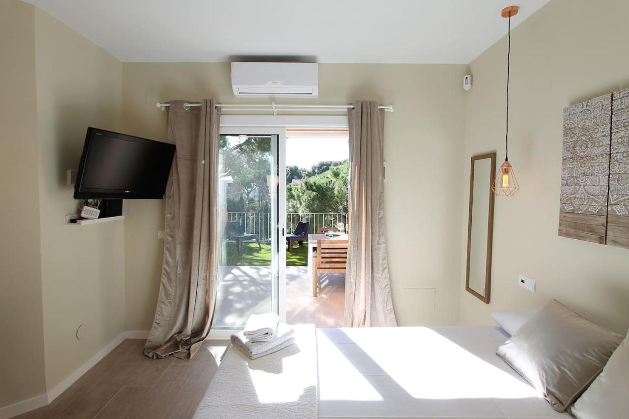 Petit Bijou - Beach Apartment III 카스테데펠스 외부 사진